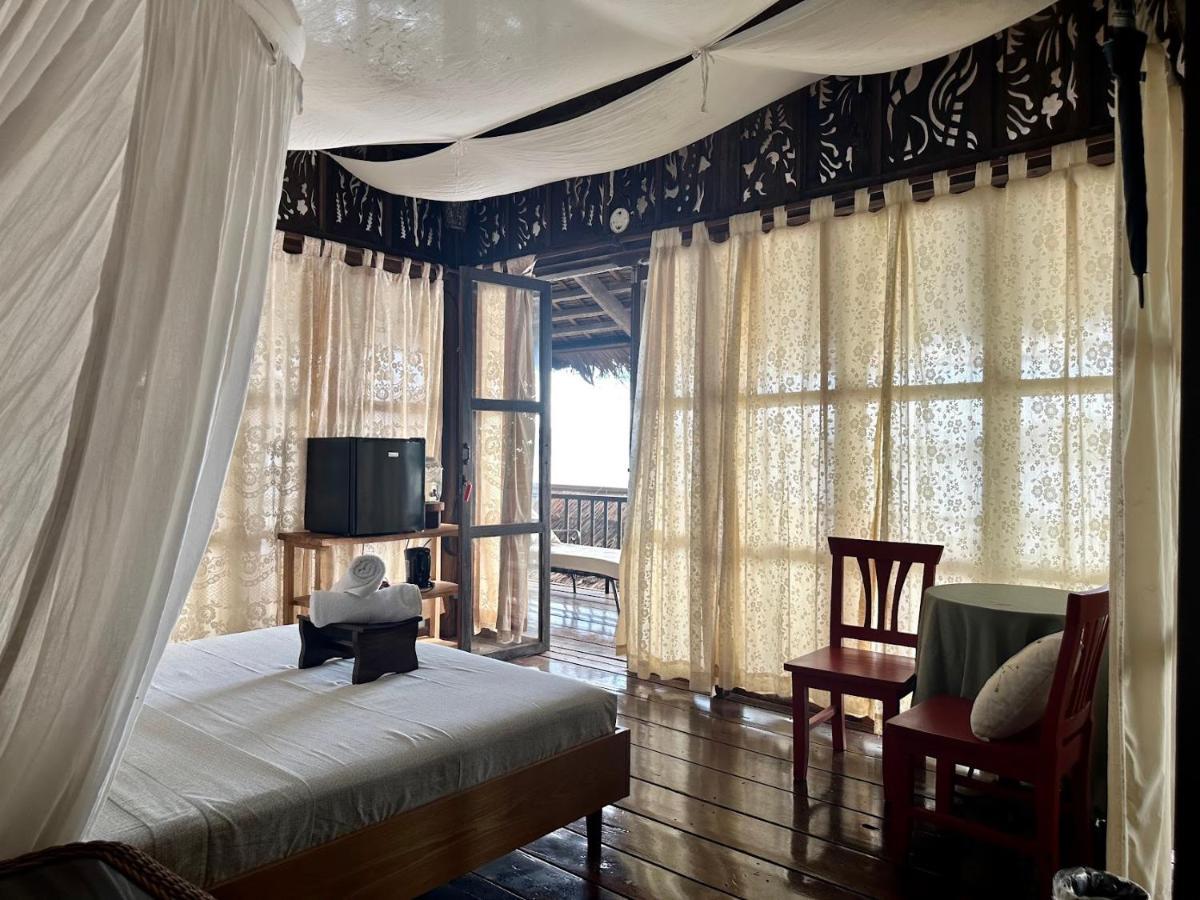 Bed and Breakfast Casita Ysabel Batangas Esterno foto