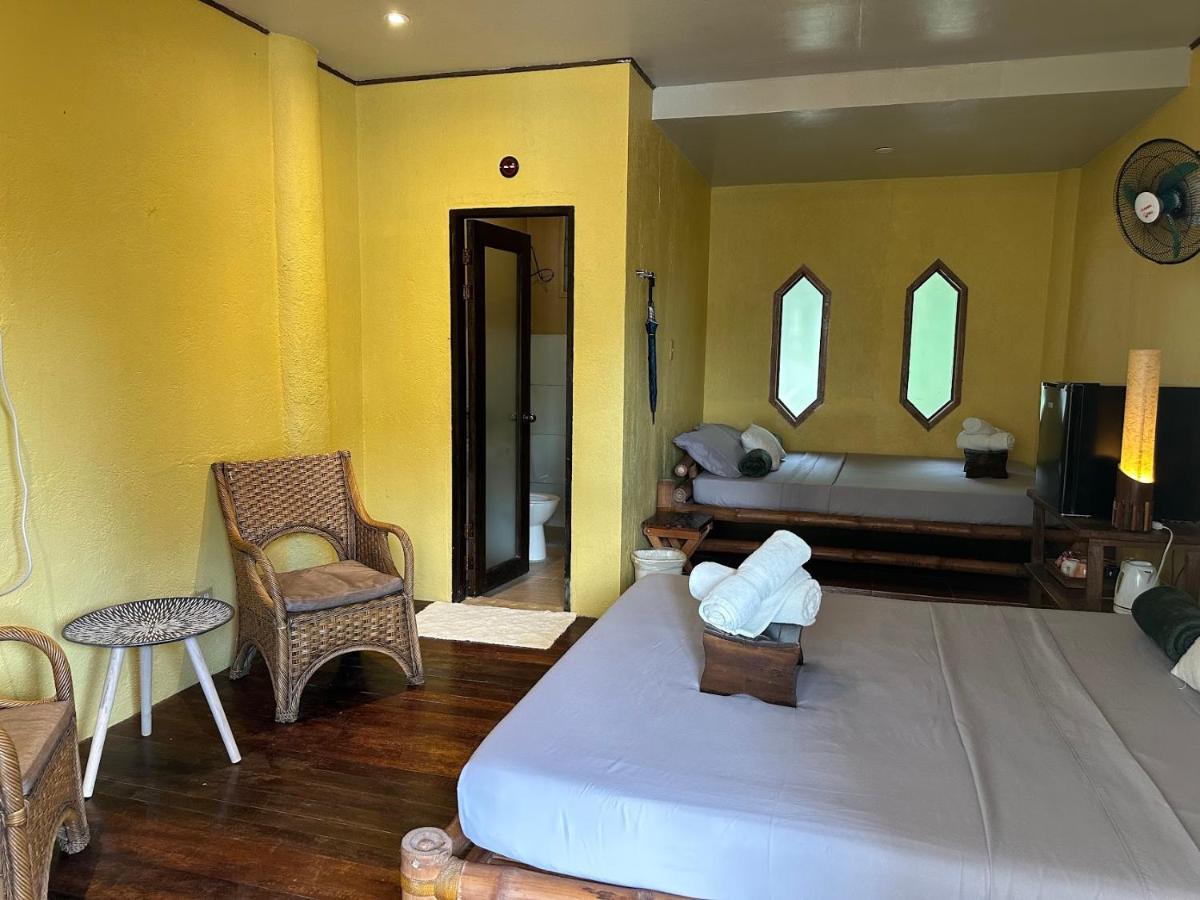 Bed and Breakfast Casita Ysabel Batangas Esterno foto