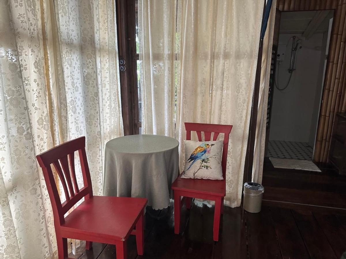 Bed and Breakfast Casita Ysabel Batangas Esterno foto