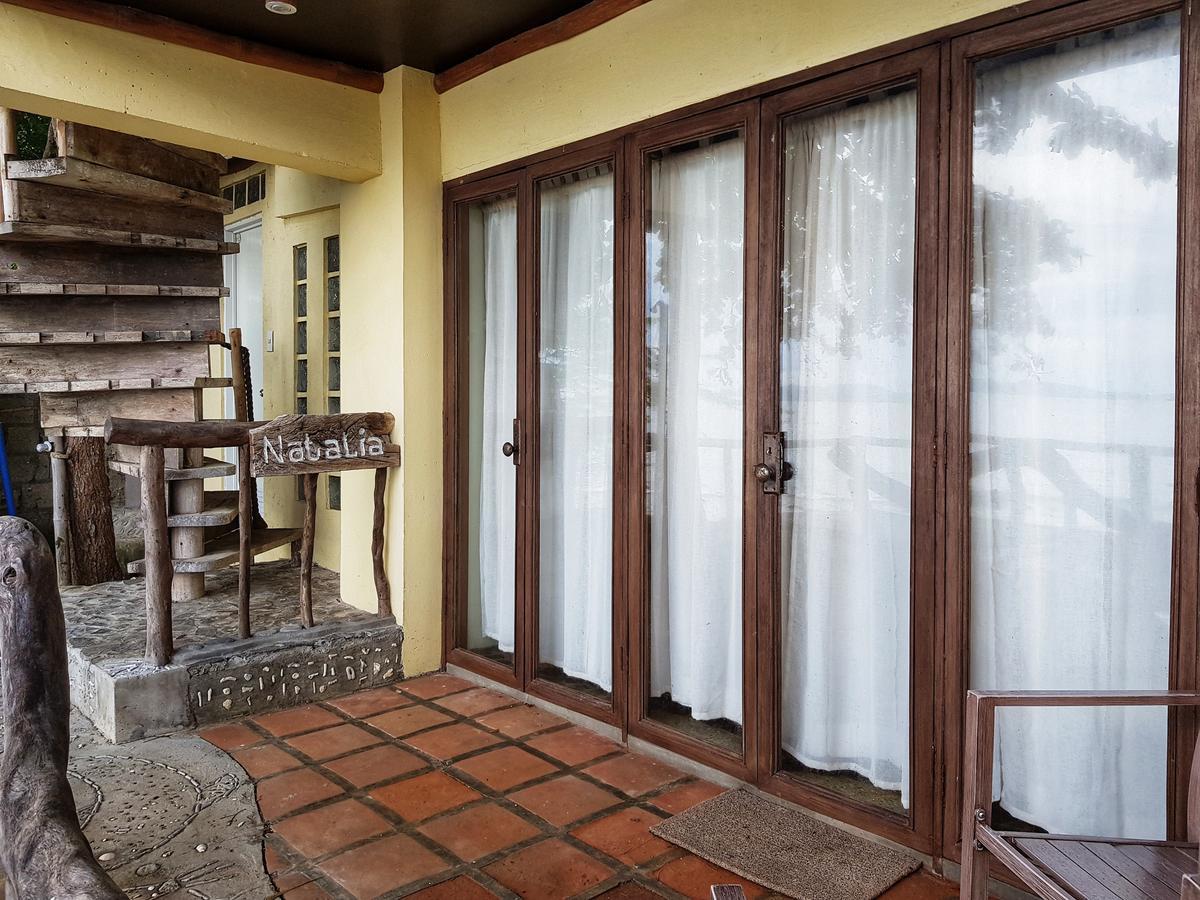 Bed and Breakfast Casita Ysabel Batangas Esterno foto